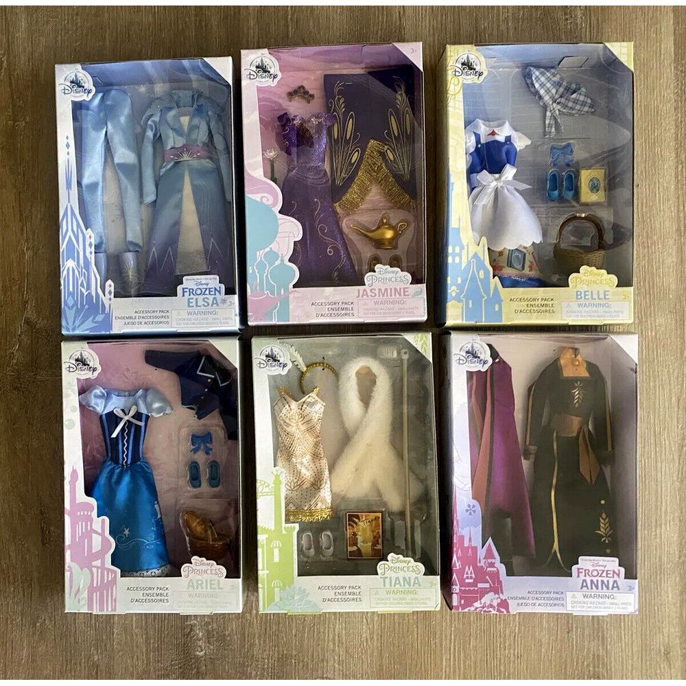 NIB Disney Store Classic Doll Accessories Lot Pack 6 Dress Replacement Clothes‎